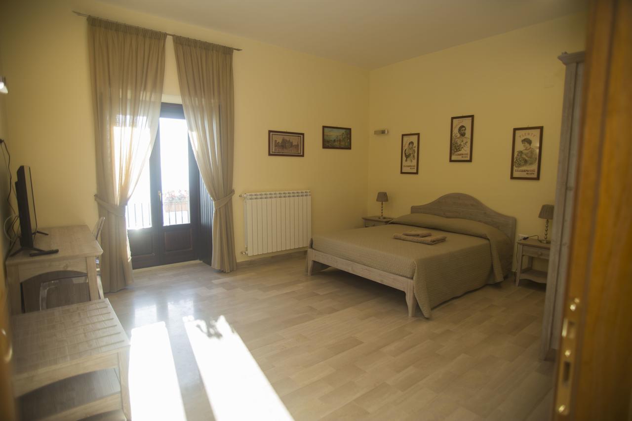 L'Antico Monastero Bed and Breakfast Sant'Agata di Puglia Eksteriør billede
