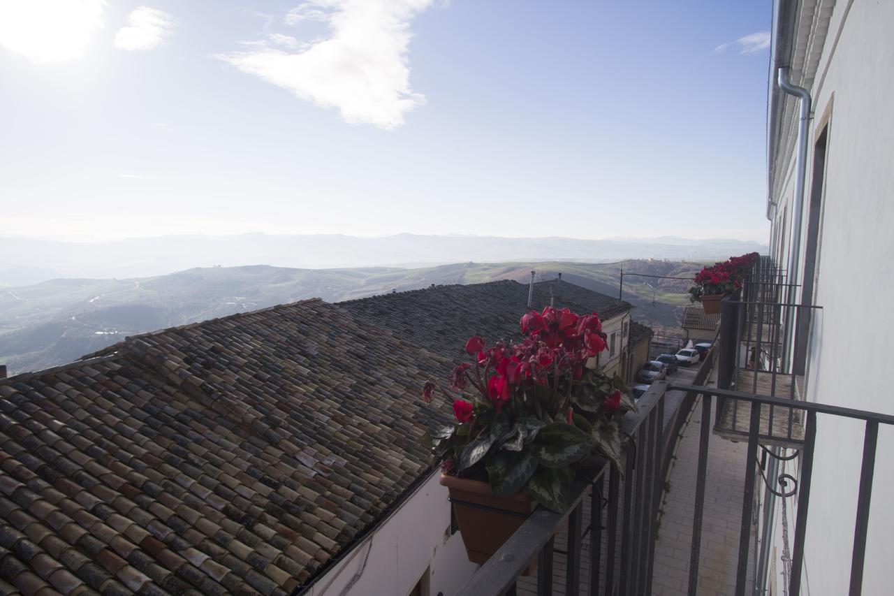 L'Antico Monastero Bed and Breakfast Sant'Agata di Puglia Eksteriør billede
